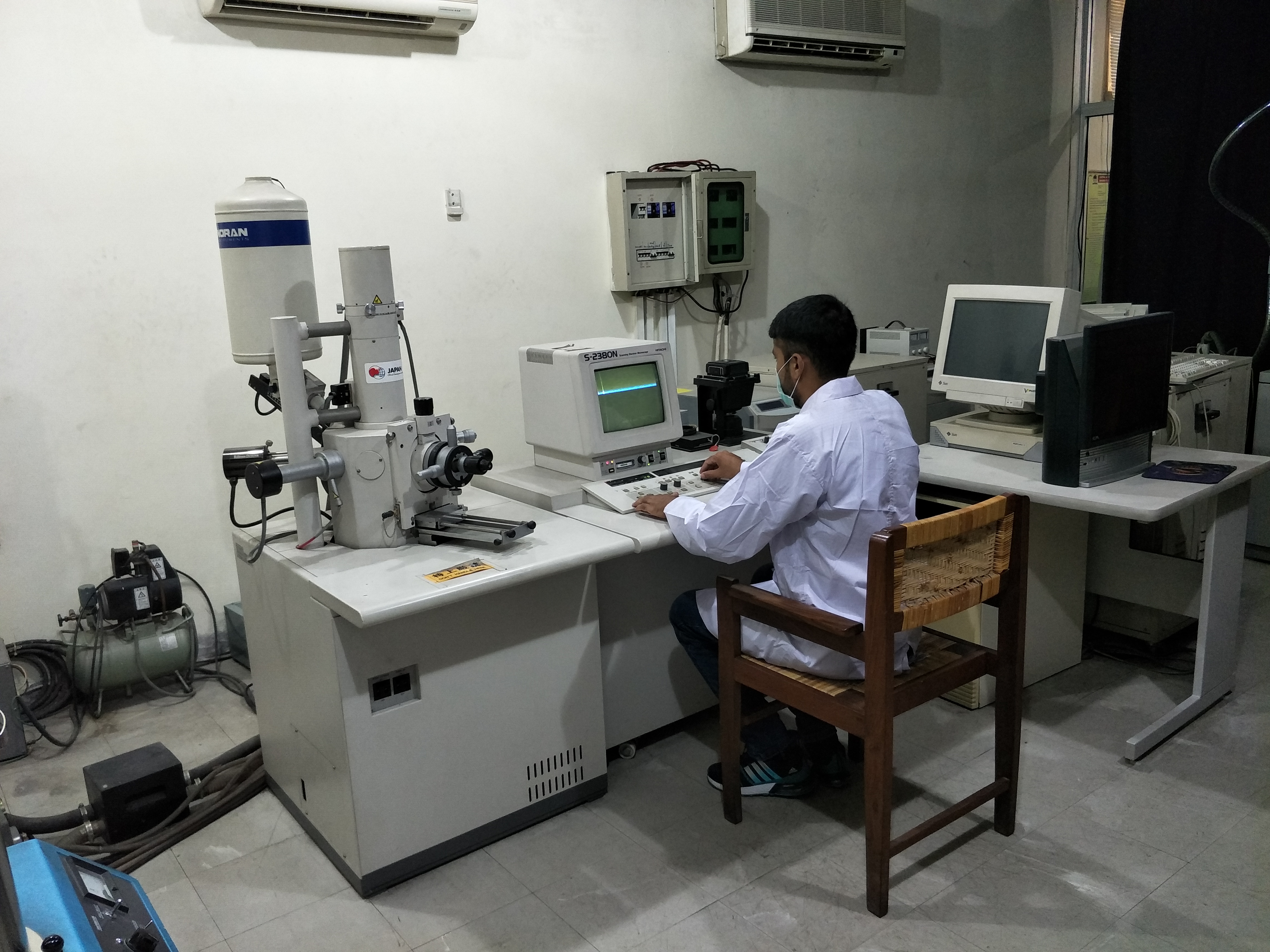 Scanning Electron Microscope